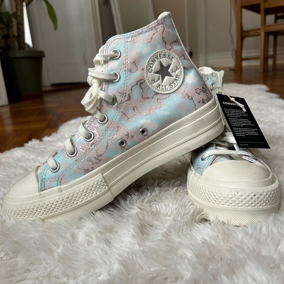 Chuck Taylor All Star Lift Platform Canvas - Picture 1 of 3